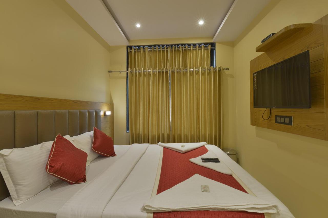 Hotel Residency Park Мумбаи Экстерьер фото