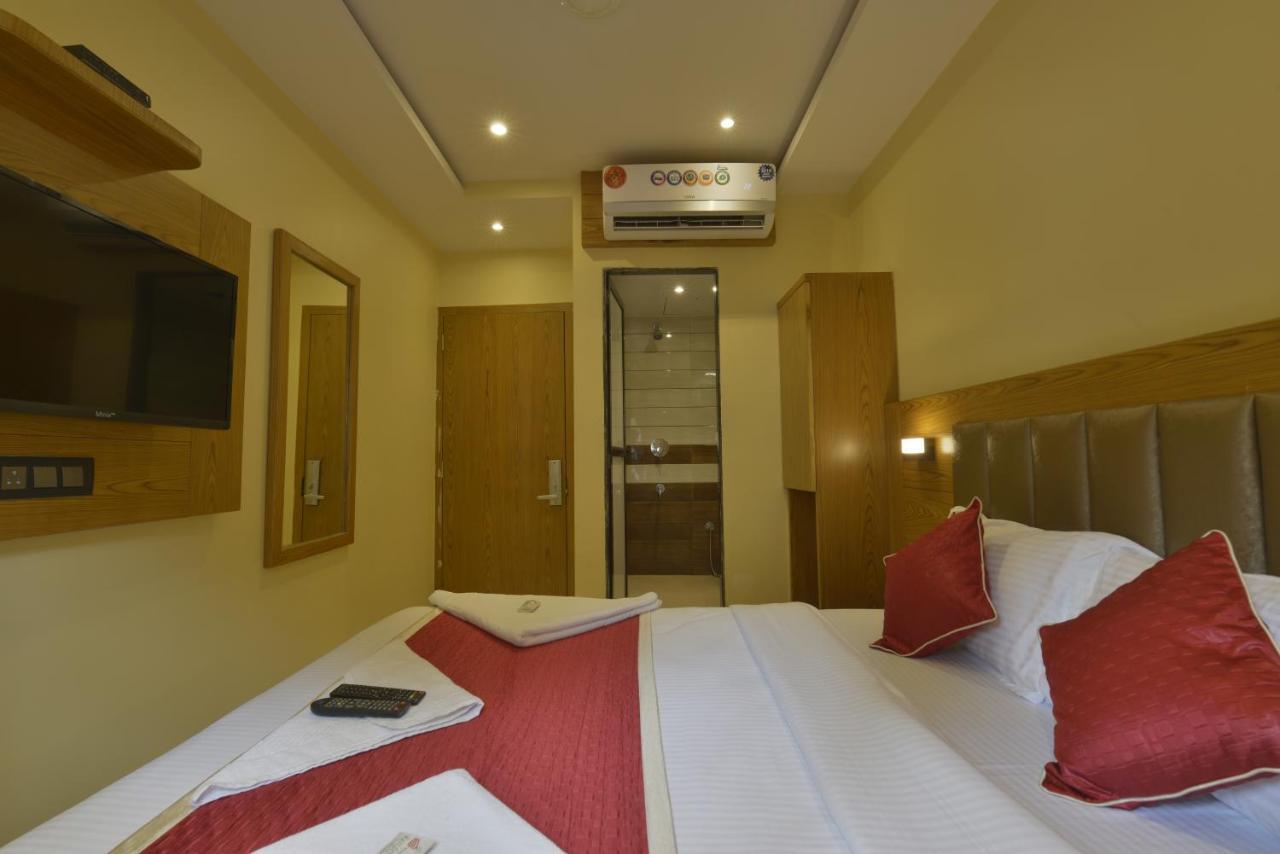 Hotel Residency Park Мумбаи Экстерьер фото